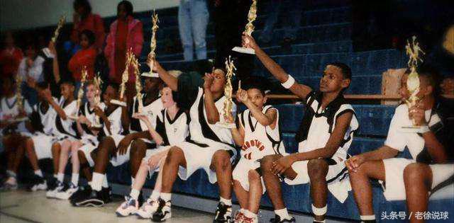 詹姆斯的一项成就,詹姆斯生涯首秀对阵