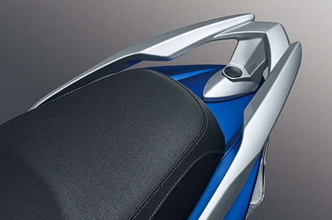 从台铃新NEXGSR125看“锥子脸”之风