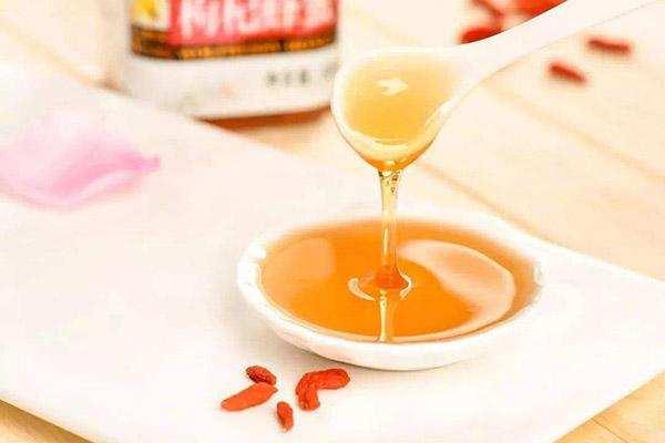 小苏打妙用有哪些作用呢,小苏打的妙用小知识你知道吗