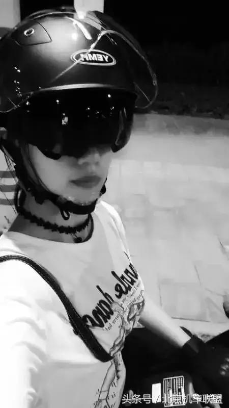 鎽╁弸鍏矾涓婂睍绀烘懇鎵樿溅甯呮皵鍗佽冻,鎽╁弸楠戣缇庢櫙瑙嗛