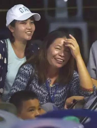 13名泰国少年足球队成员,泰国少年足球队被困洞穴事件