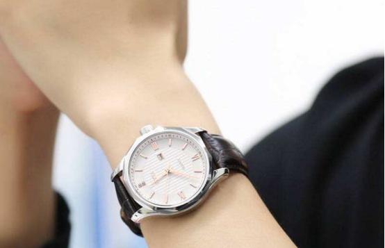 飞亚达经典男款机械表,飞亚达手表推荐男机械表