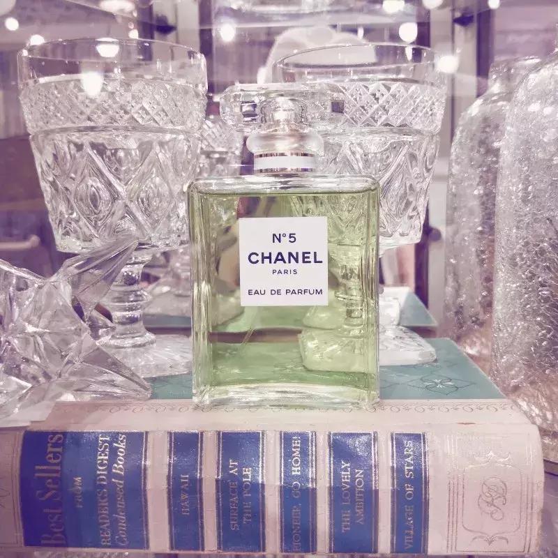 「乐乐女子图鉴」千元就能抱回香奶奶？东京就该这么买（下）