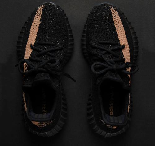 yeezy全民时代 (yeezy全国上线时间)