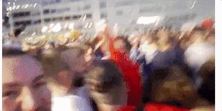 大街一个人都没有，赢球后……世界杯中的英国，有点诡异啊……