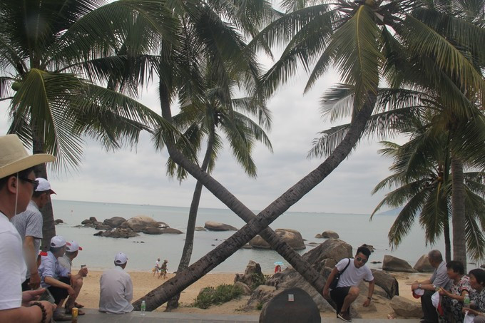 恋上这片海,一个人绚丽多彩的三亚自由行