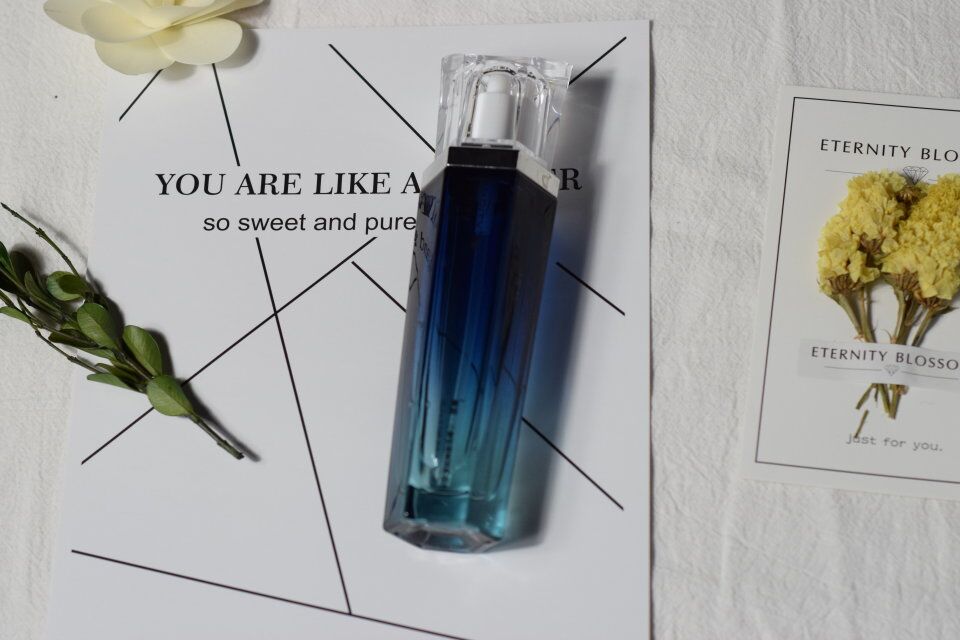 吃土女孩的好物推荐,平价大碗好用的爽肤水推荐