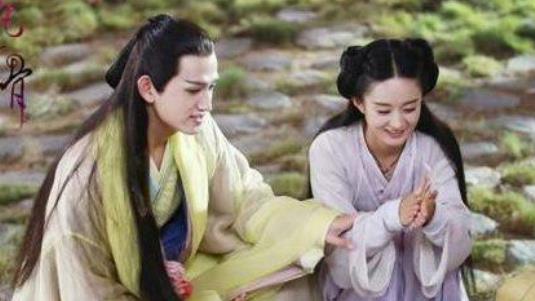 花千骨2015杀阡陌第一次见花千骨,花千骨中的杀阡陌真实身份