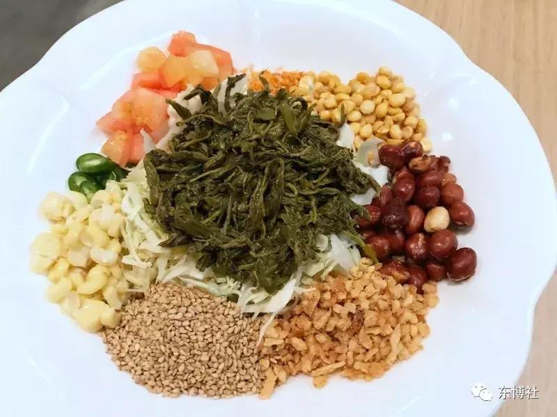 在缅甸，茶的世界是男人的世界