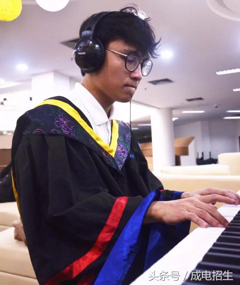 中国十大足球学霸,中国足球最强学霸