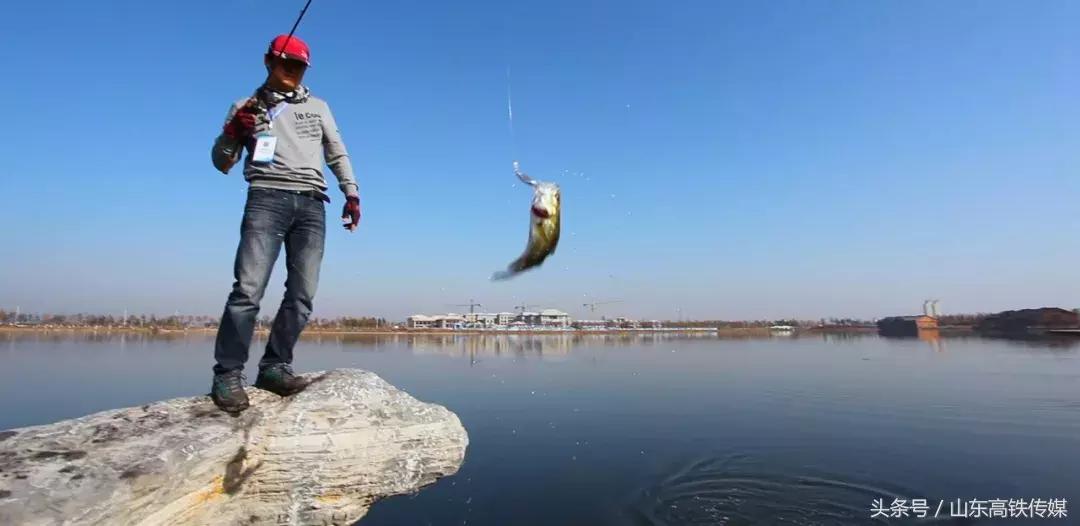 南海新区金滩,威海南海金滩风情海岸周边