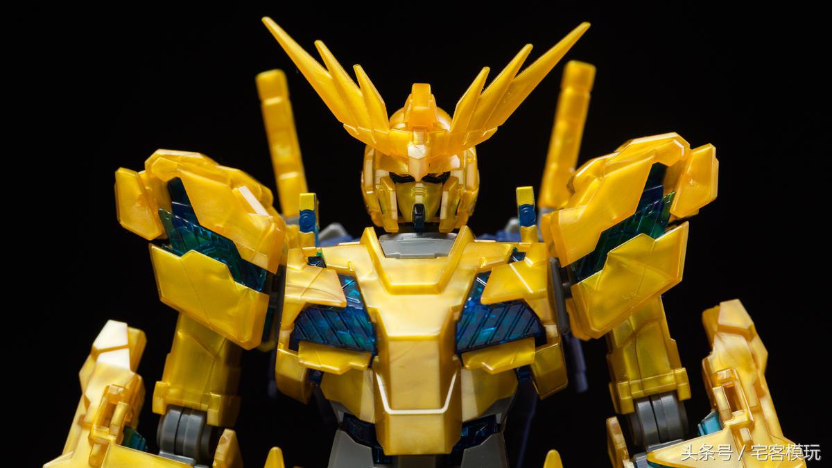 hguc213独角兽3号机,万代hg78高达