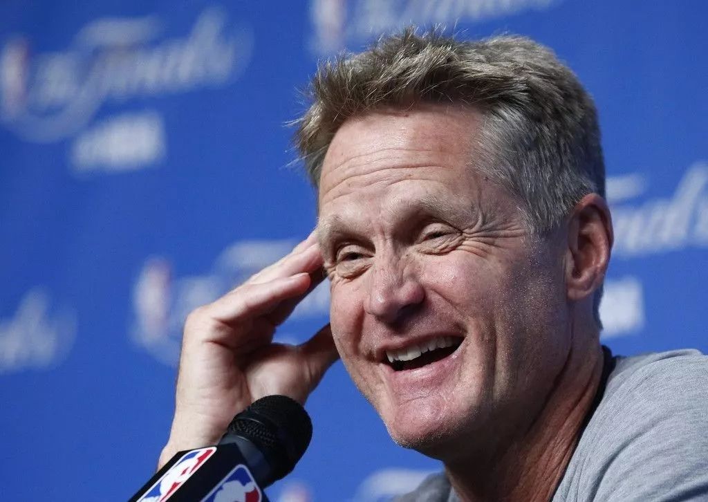 科尔致敬波波维奇,科尔罚丢点球