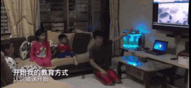 男孩跪地痛哭视频,男孩跪地哭泣的视频