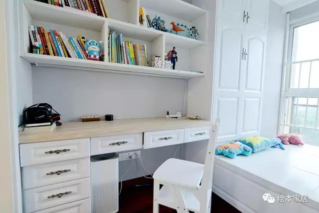 2平米独立小书房榻榻米,细长小书房想做成榻榻米