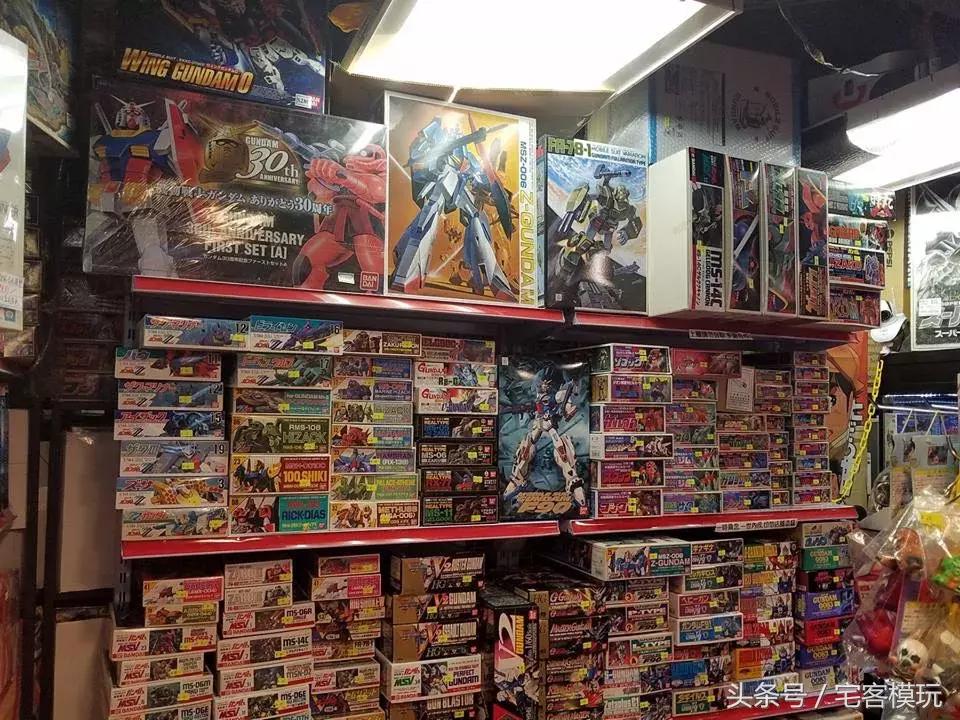 香港旺角中古玩具店,香港旺角古玩玩具店