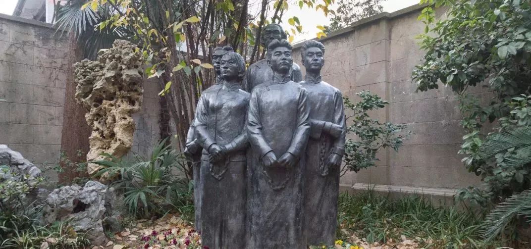 魔都这两个低调的区后来居上，将被全世界瞩目！