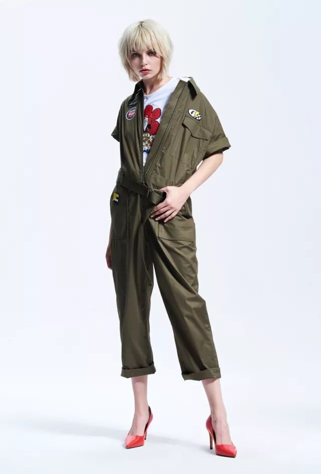 胸不平何以安天下什么意思,胸不平何以平下一句