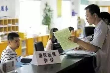 小孩在美国医院喝了杯奶,孩子喝饮料进急诊室