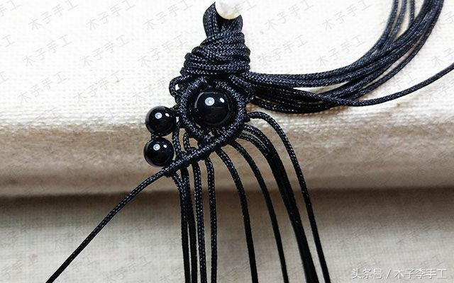 红绳朱砂手链diy手工,diy手链红绳制作教程