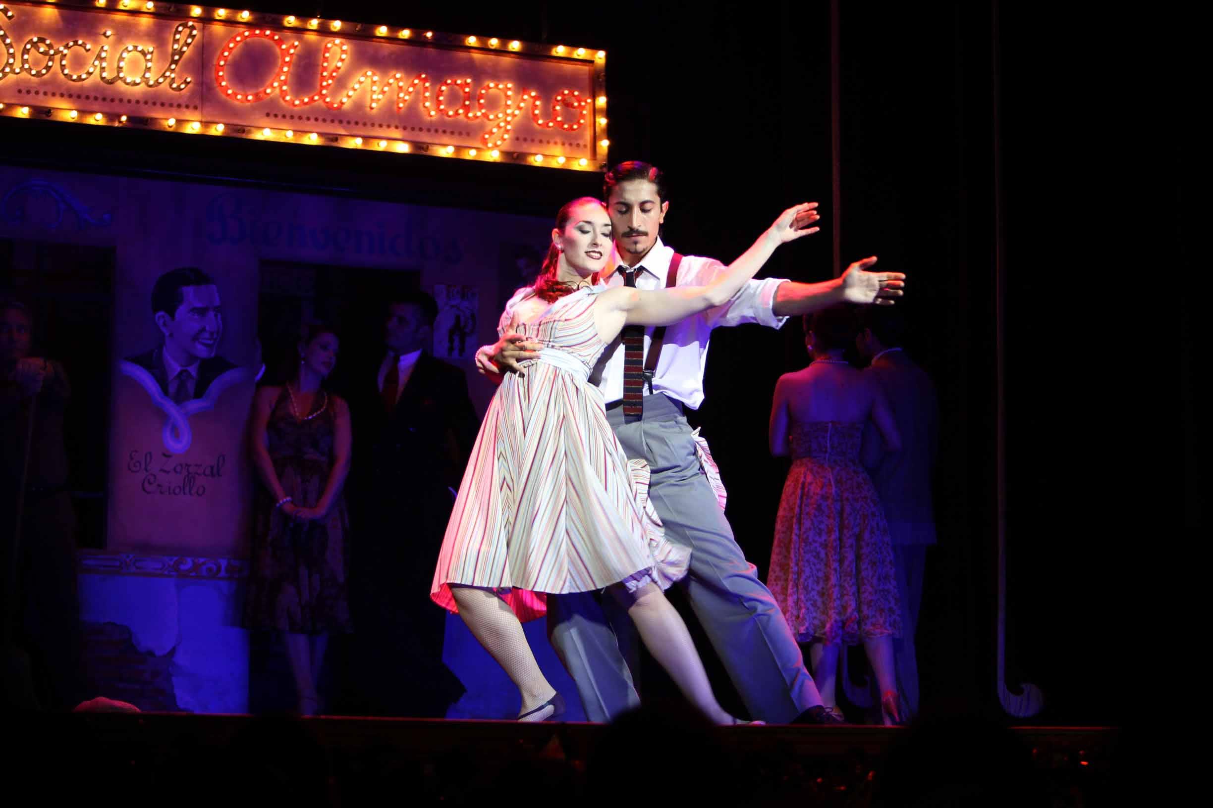 阿根廷夺冠一刻阿根廷人民反应,人们不知道阿根廷的秘密