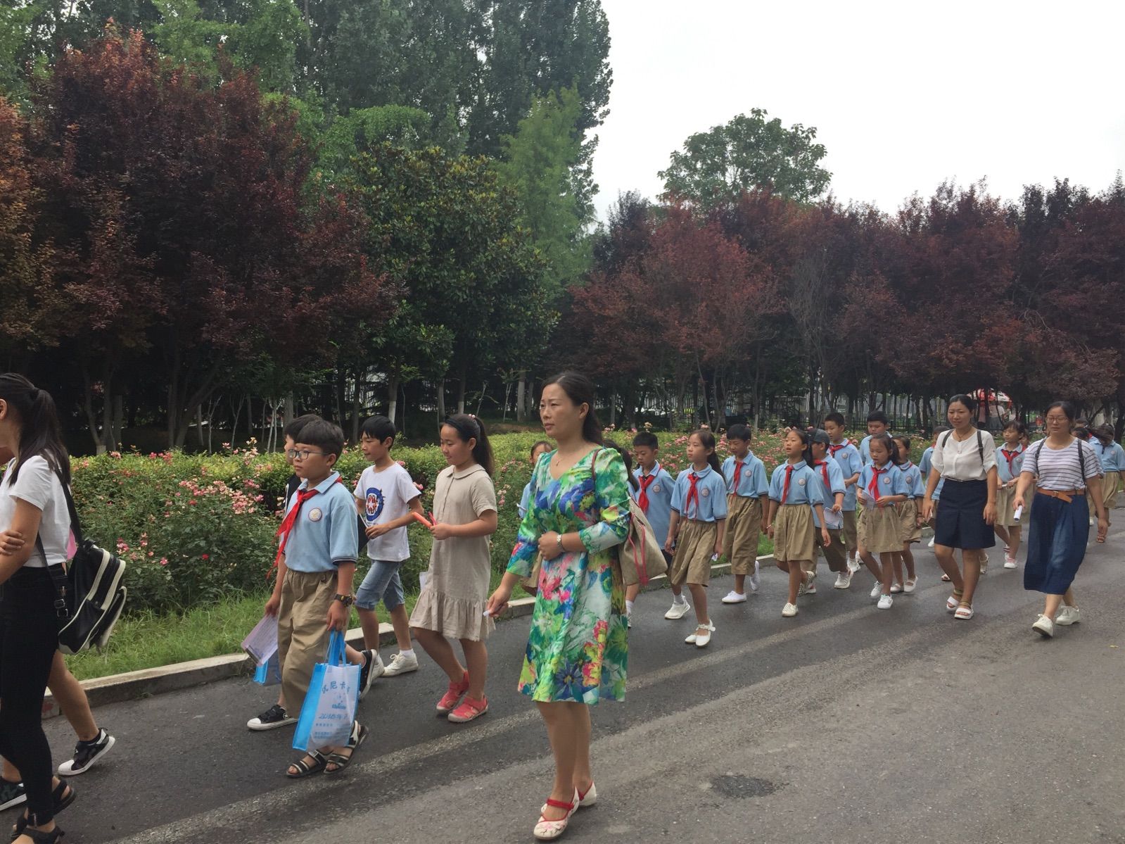 商丘实验小学综合实践活动,星海小学社会实践活动