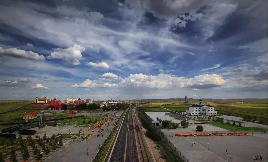 从天津出发的旅游专线 (天津出发12小时到达)