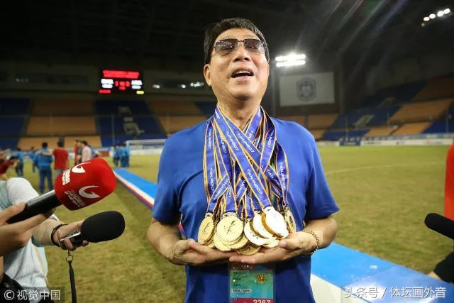 徐根宝谈巴萨足球,徐根宝曼联试训