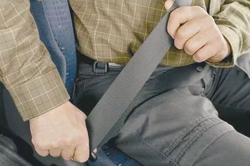 在淮北市区没系安全带扣分吗,徐州市内开车不系安全带怎么处罚