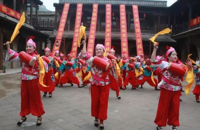 壶口古渡口小镇视频,黄河口文化艺术城集市