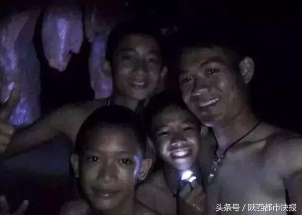 泰国足球队被困13人获救原因,泰国少年足球队被困洞穴事件3d