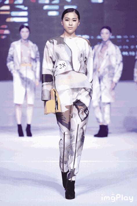 服装设计舞台,舞台上的服装设计