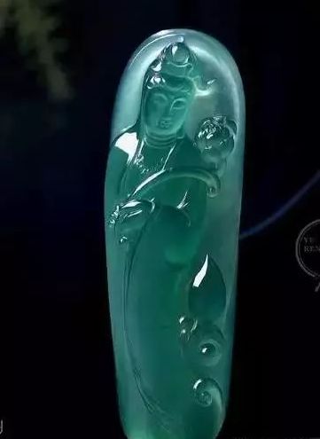 翡翠起荧,翡翠起胶和起荧有什么区别