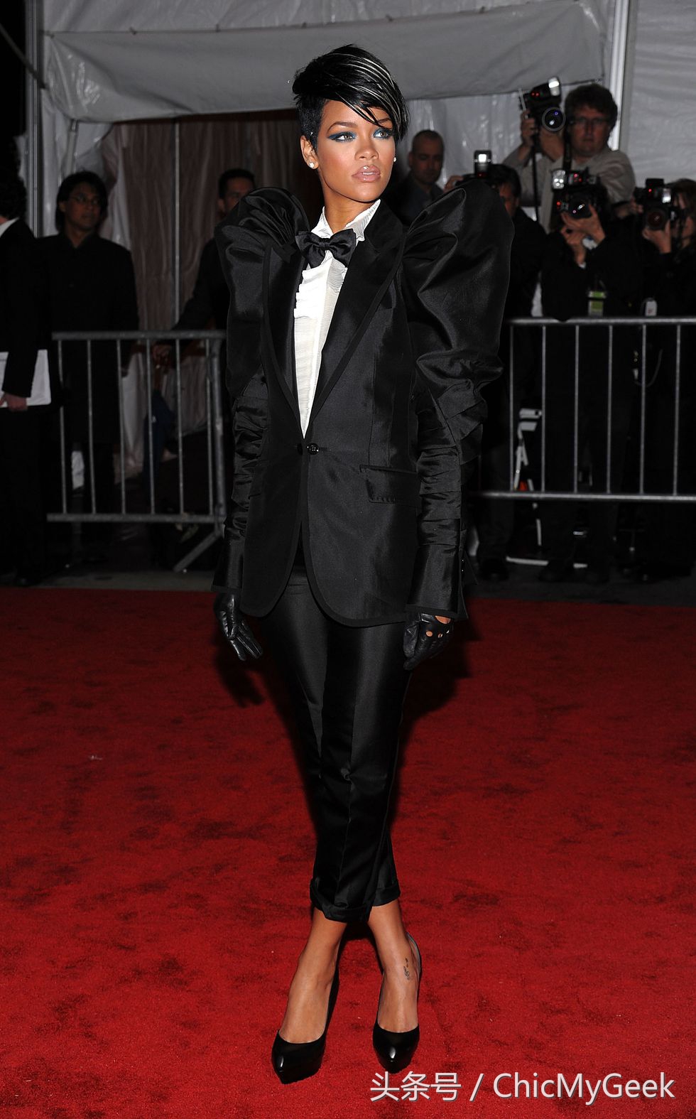 蕾哈娜时尚icon (蕾哈娜icon)