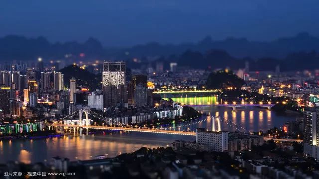 香港可以携带多少现金出境 (香港出境现金携带规定)