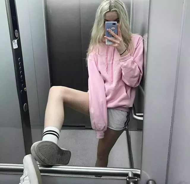 ins穿搭博主女生小个子,18岁ins风穿搭