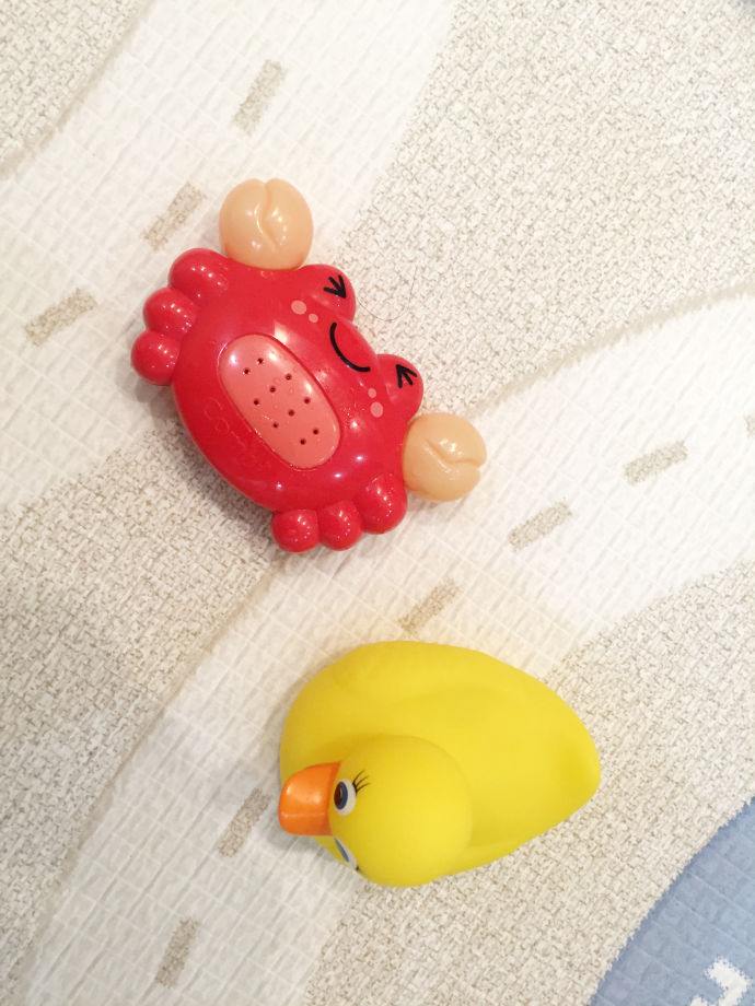 宝宝玩具0-1岁玩具怎么买,1-2岁玩具选购指南