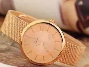 什么样的手表戴起来又低调又好看,休闲文艺风适合什么样的手表