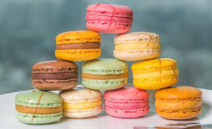 法国美食举世公认，法国的球队帅气逼人，决战在即，我站法国