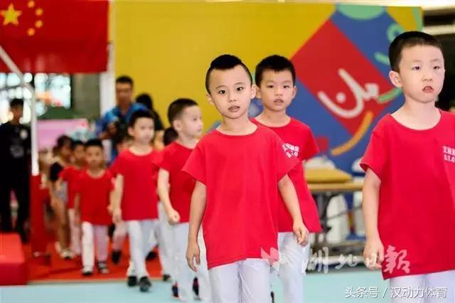 快乐足球完整版,快乐足球后续