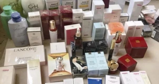 迪奥香水正品防伪码在哪里,迪奥香水正品防伪码是哪个