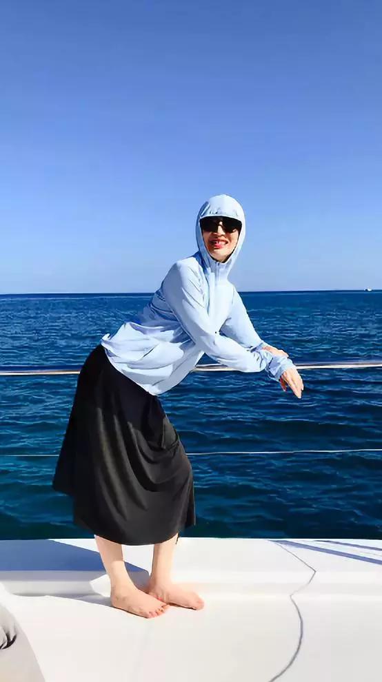 papi酱真人图片大全,papi酱美貌图片