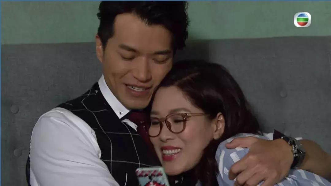 送水辉和大小姐参加前男友婚礼,送水辉大小姐公开恋情第几集