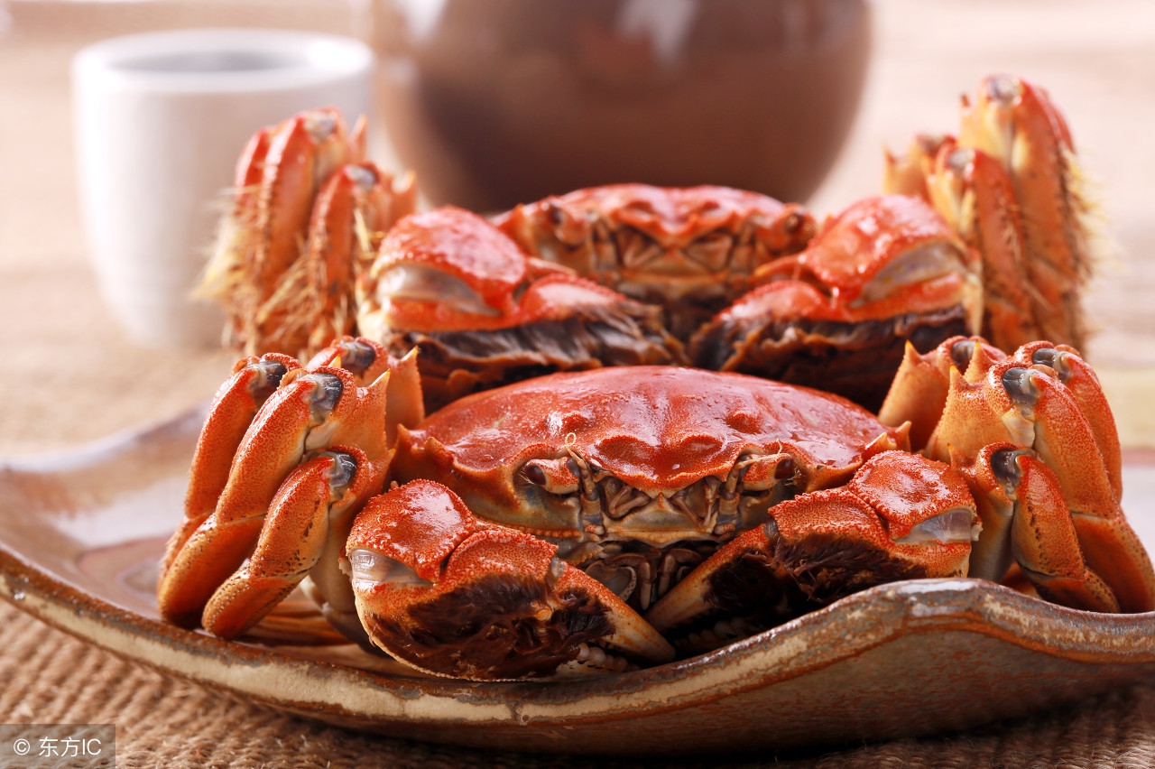 螃蟹蟹黄味美又解馋，孕妇可以吃螃蟹吗？对胎儿有什么影响？