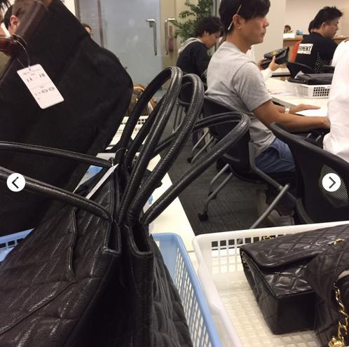 直播卖中古包,lv中古包去哪里卖能获得高价