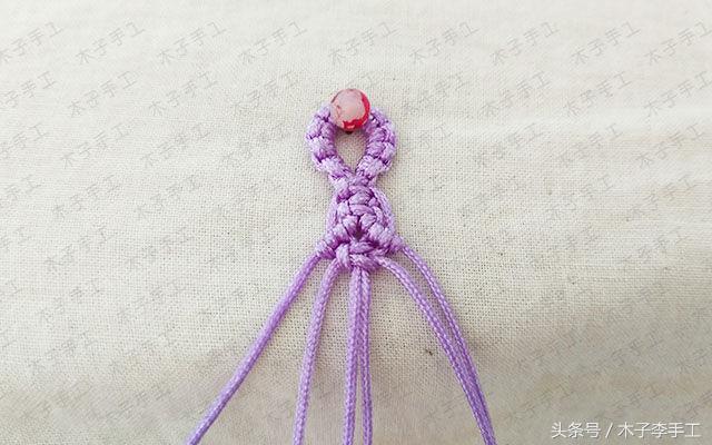 红绳小花手链编法,清新小花红绳手链编织