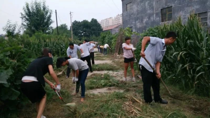 让青春在拼搏中闪光演讲,让青春在拼搏中闪光国旗下讲话