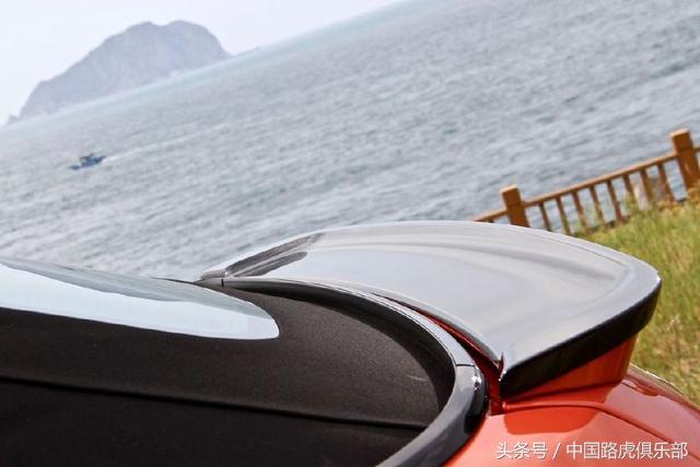 全新路虎揽胜五座试驾,路虎揽胜运动版svr2024款试驾评测