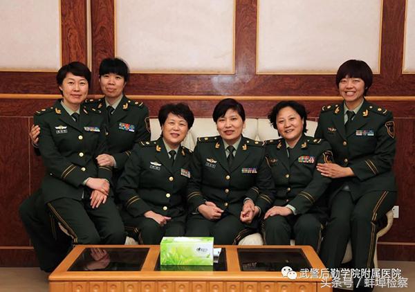 *警武**后勤学院附院谈军医遇害:胸口可挡敌*弹子**但不可背后挨枪