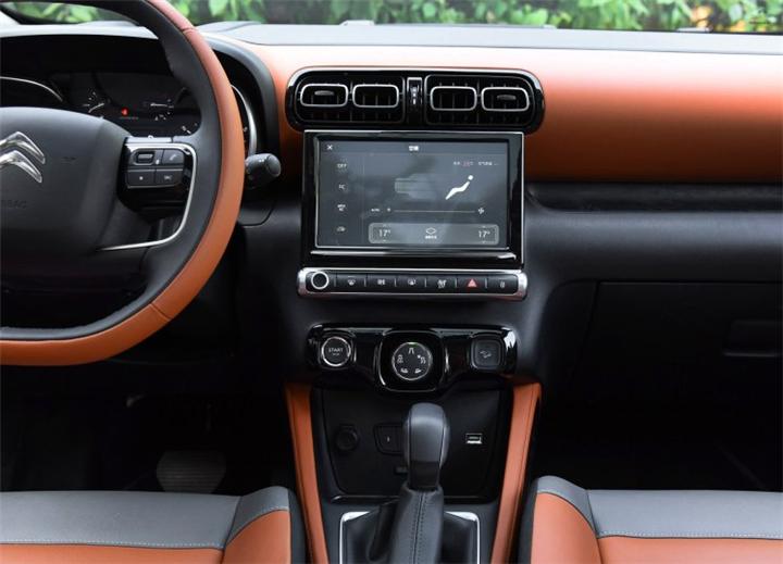 萌这个词来历,萌这个字念什么